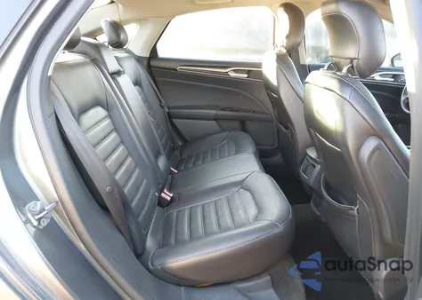 2013 Ford Fusion Se z USA, uszkodzony, nr VIN 3FA6P0HR8DR245150